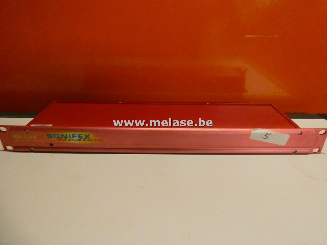 Quad BAL-UNBAL converter "Sonifex Redbox"