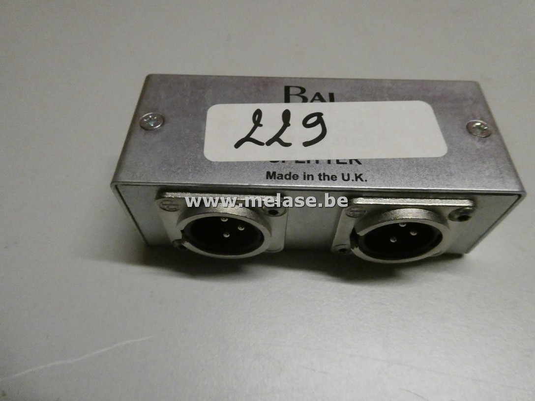 AES-EBU audio splitter "BAL"