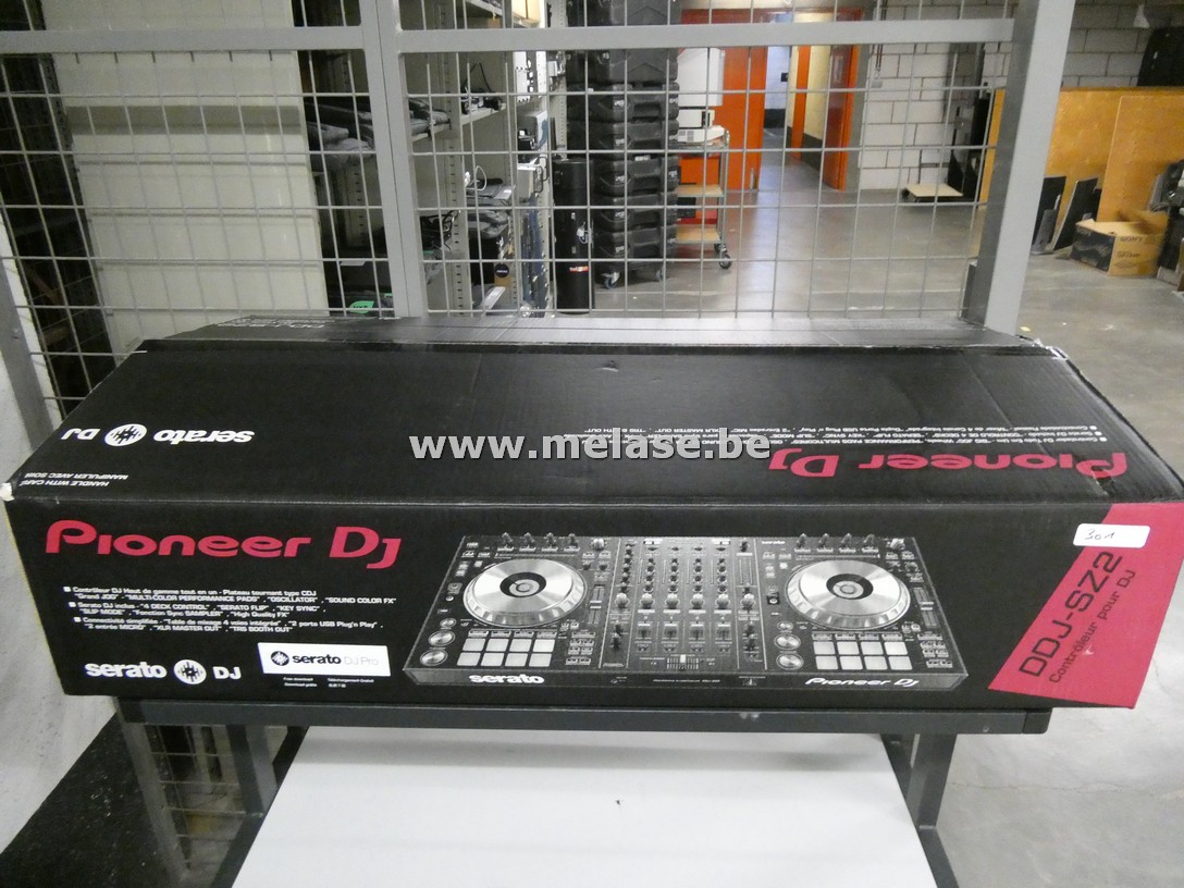 4-kanaals professionele dj-controller voor Serato DJ Pro (zwart) "Pioneer"