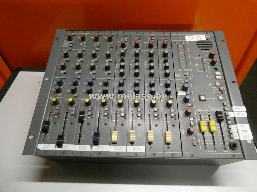 Analoge mengtafel (8 kanalen) "Soundcraft"