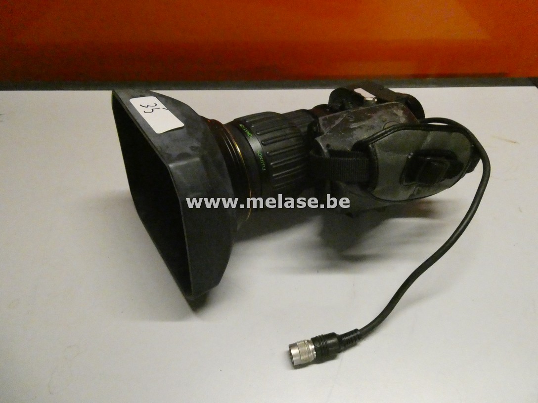 Zoomlens 1:1.8/6.3-101mm "Fujinon"