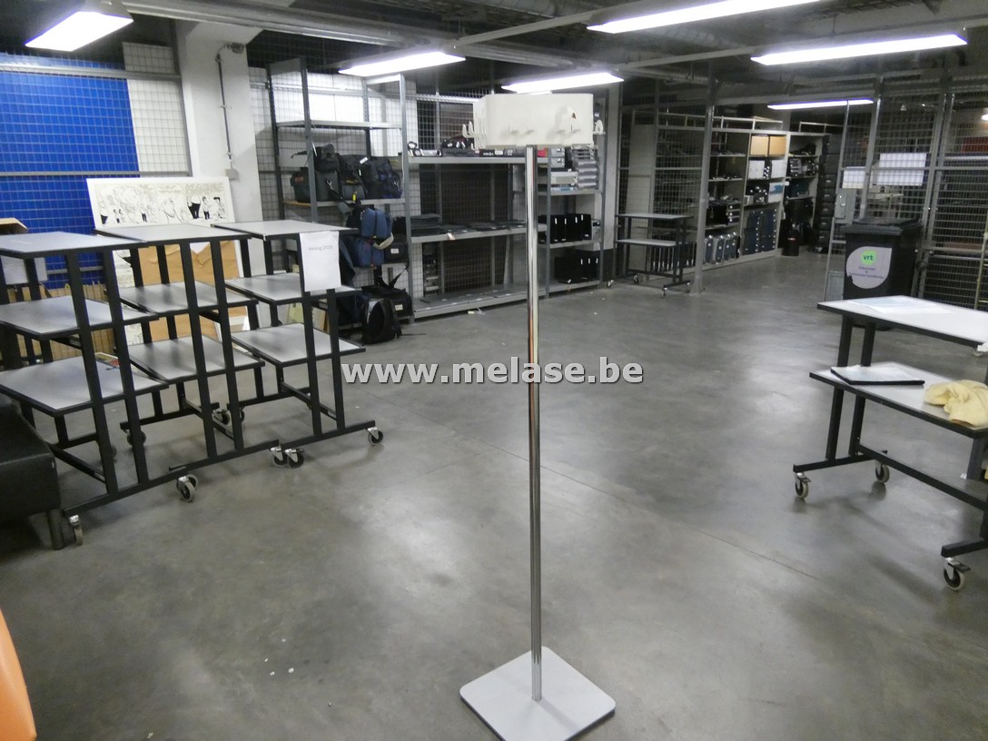 Metalen kapstok "8 haken"