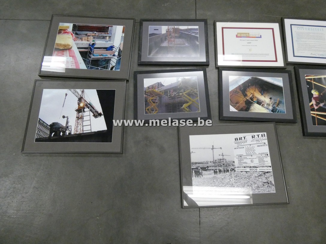 11 prenten in kader "VRT"