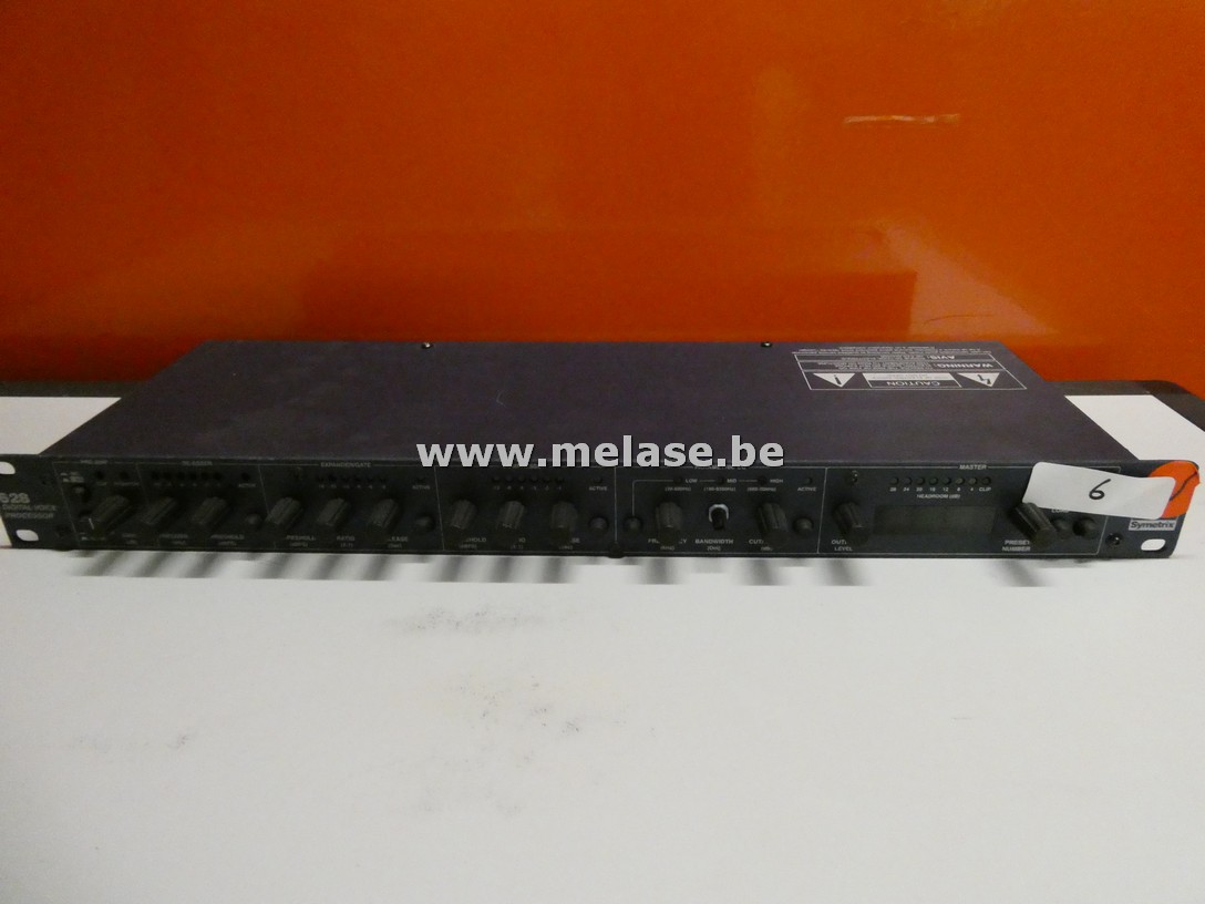 Digital Voice Processor "Symetrix"