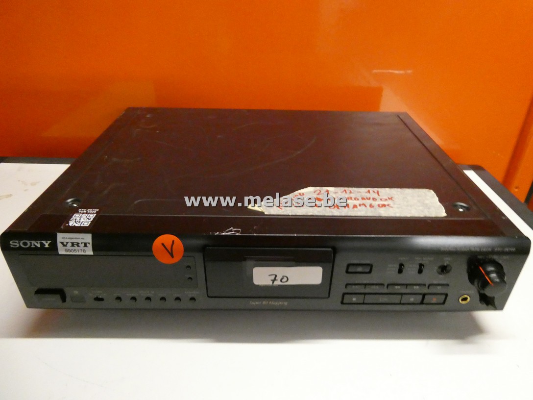 Digital audio tape deck "Sony"