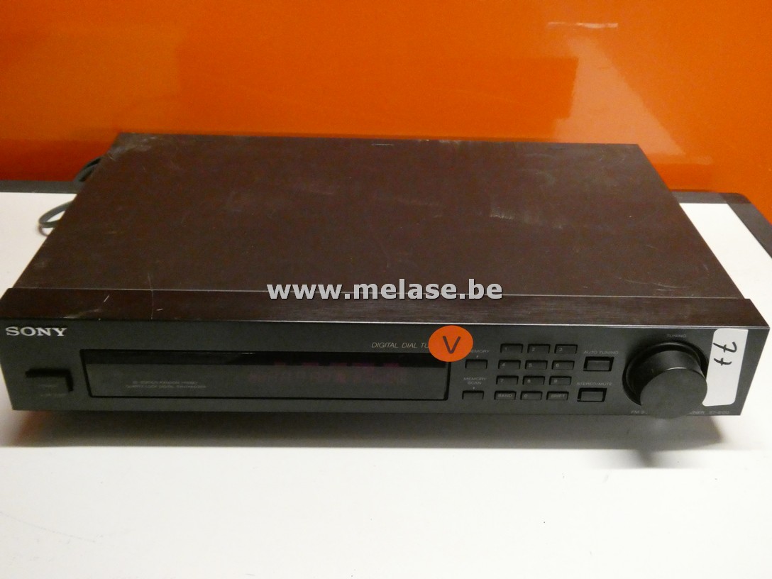 FM-AM Tuner "Sony"