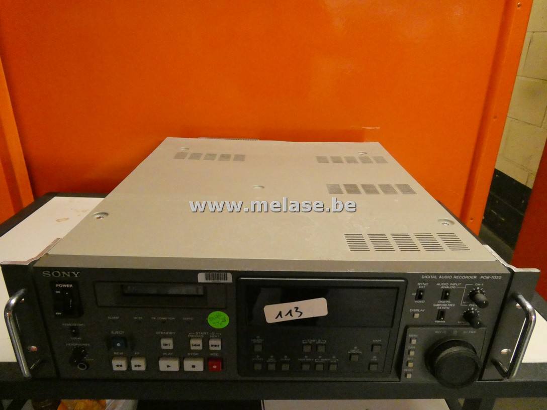 Digital audio recorder "Sony"