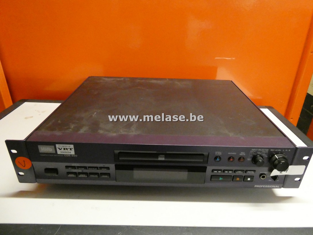 Compact Disc Recorder "HHB"