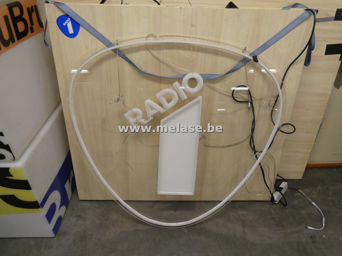 Neonverlichting "Radio 1"