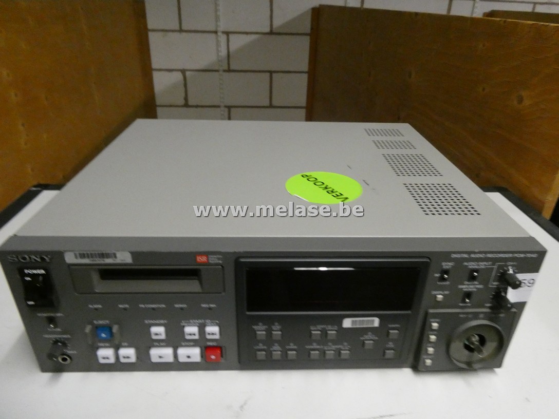 Digital Audio Recorder "Sony"