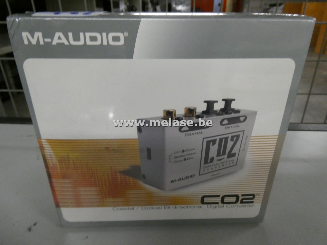 Coaxial / Optical Bi-directional Digital Converter "M-Audio"