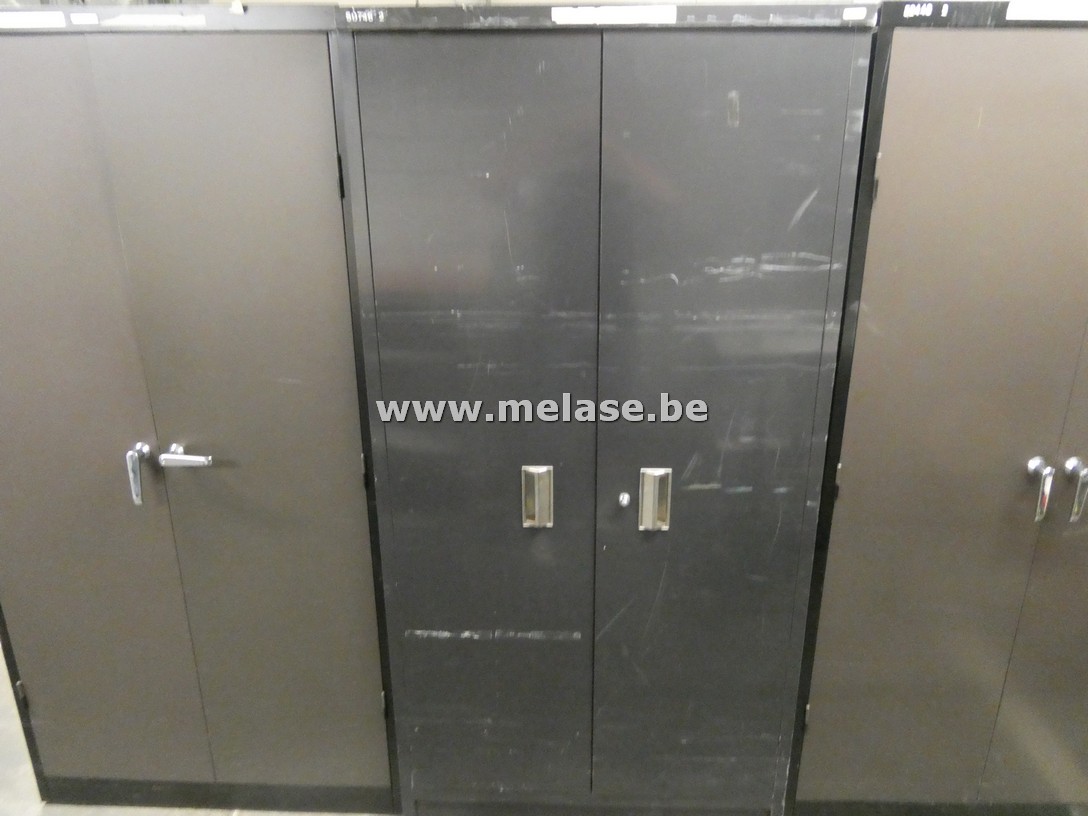 Bureelkast "zwart"